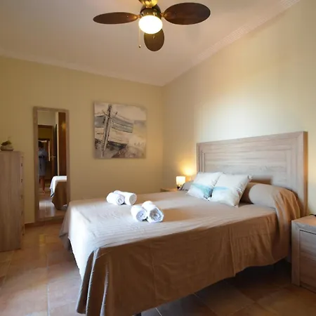 Palmeras Solmares Apartment